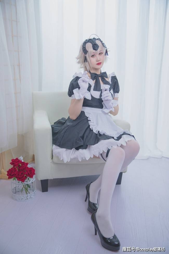 cos:fate女仆黑贞cos正片