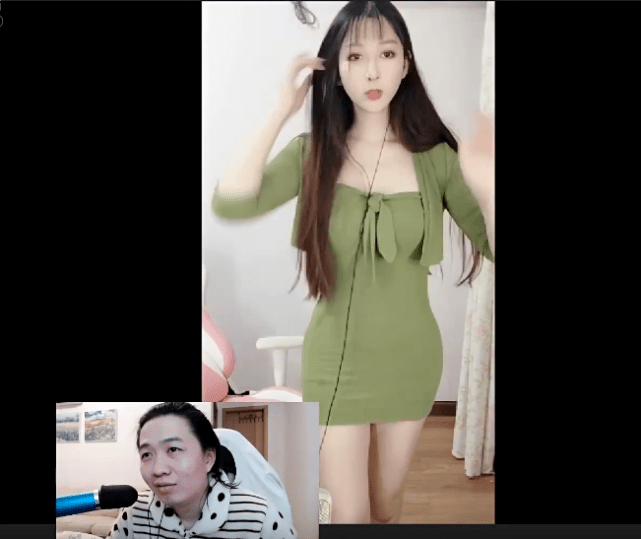 原创连麦心心念念的女陪玩吕德华现场翻车失去美颜撞脸张大仙