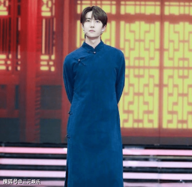 王一博跨年表演太炸,节目组担心收视率受影响,晒出王一博马褂照