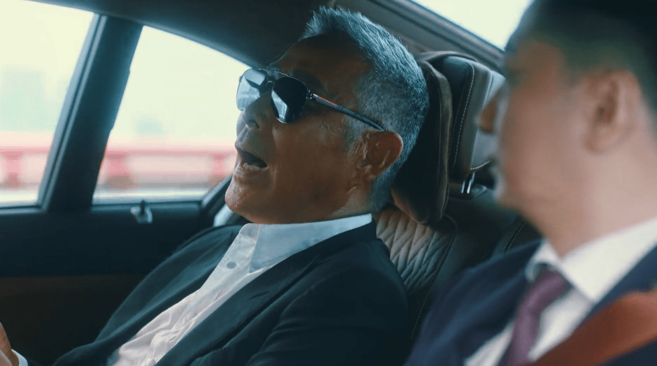 流金岁月:叶谨言照顾锁锁不仅因南孙小姨,他多少把锁锁当成女儿_爸爸