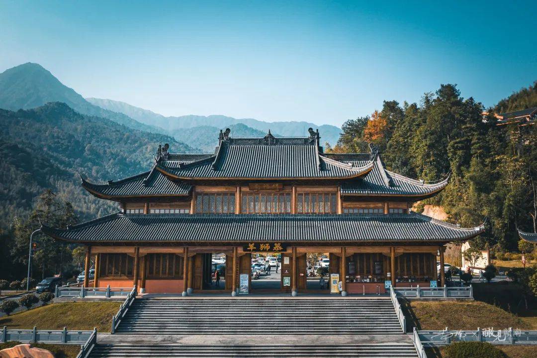 瞰见赣南|武功山水绝佳处,风景尽在羊狮幕