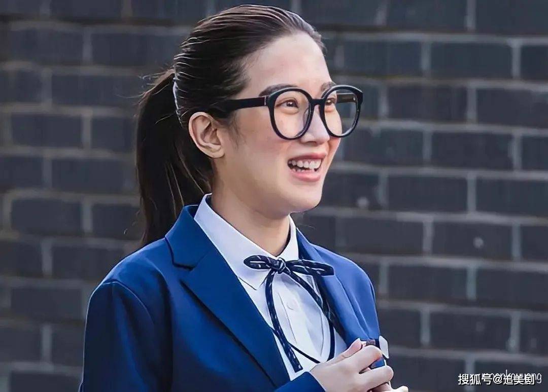 又甜又欲,好久没看到这么上头的韩剧了