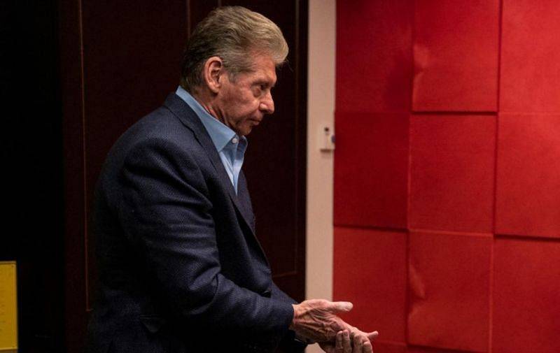 wwe文斯麦克曼永远不会辞去董事长一职!_mcmahon