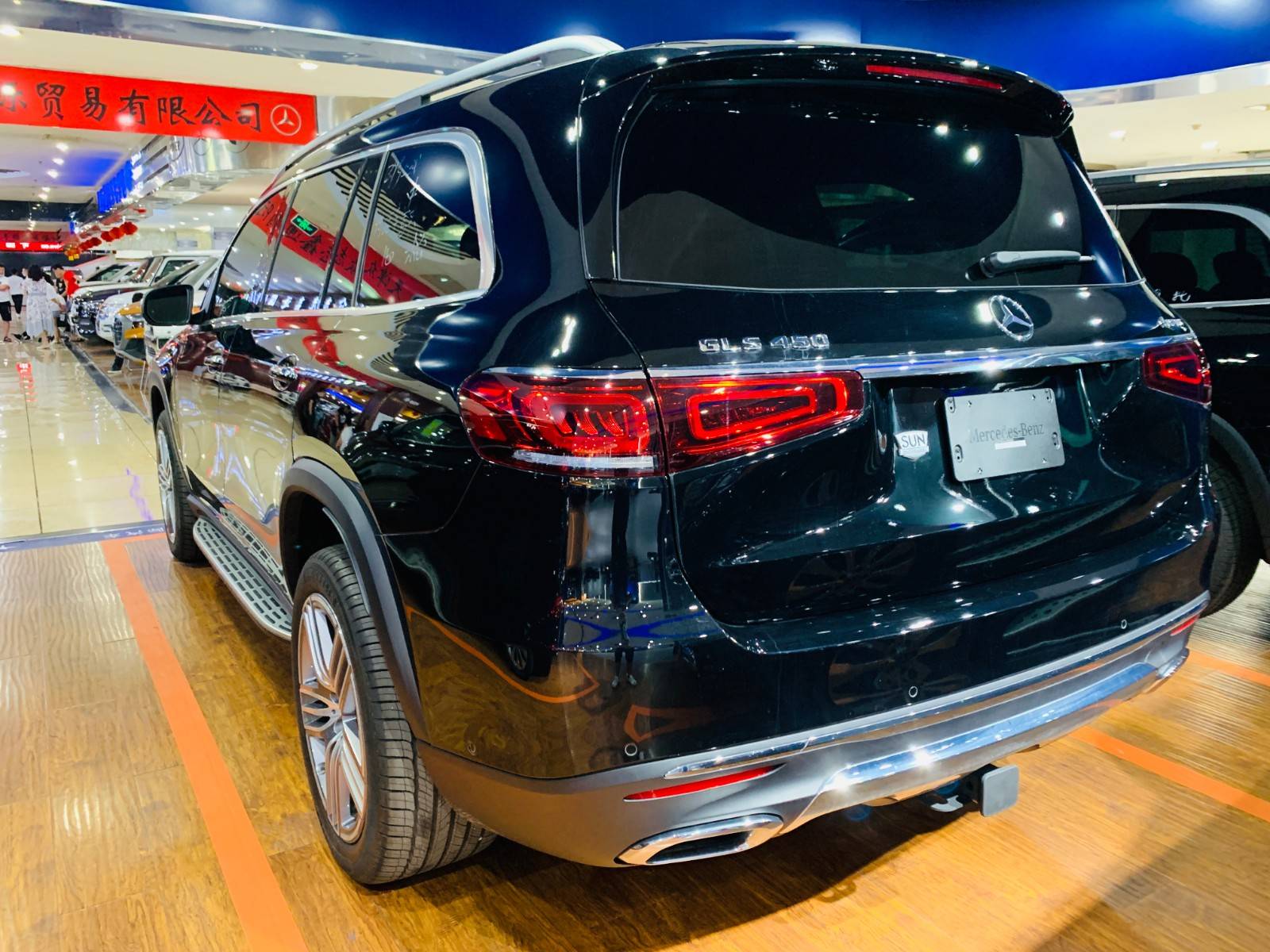 奔驰gls450美规版七座suv 大天窗特享驾