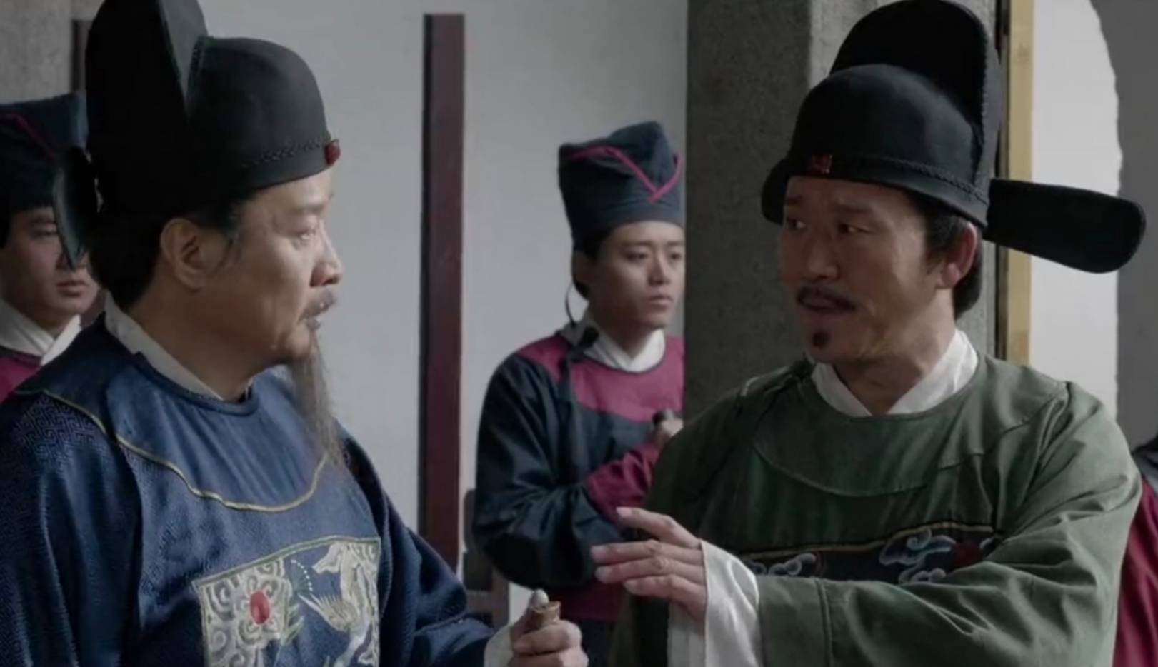 古代人民的名义知府得知县令家六个装宝大箱打开一看是这个