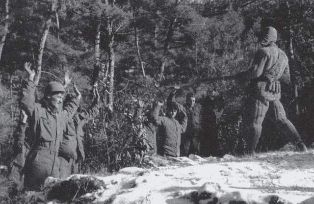 原创志愿军老兵回忆不怕美军轰炸就怕美军喊话太丢人