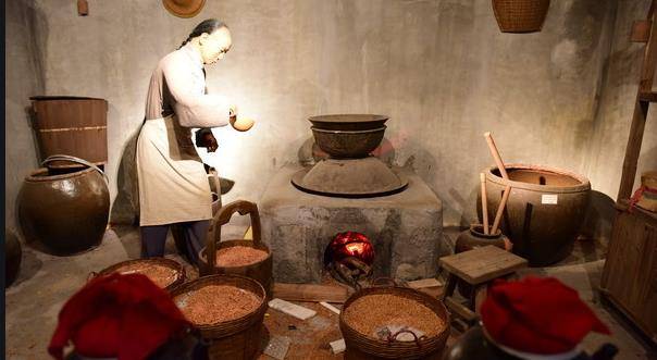 古代的酒到底有多少度为何古人动不动喝上好几坛都不会醉呢