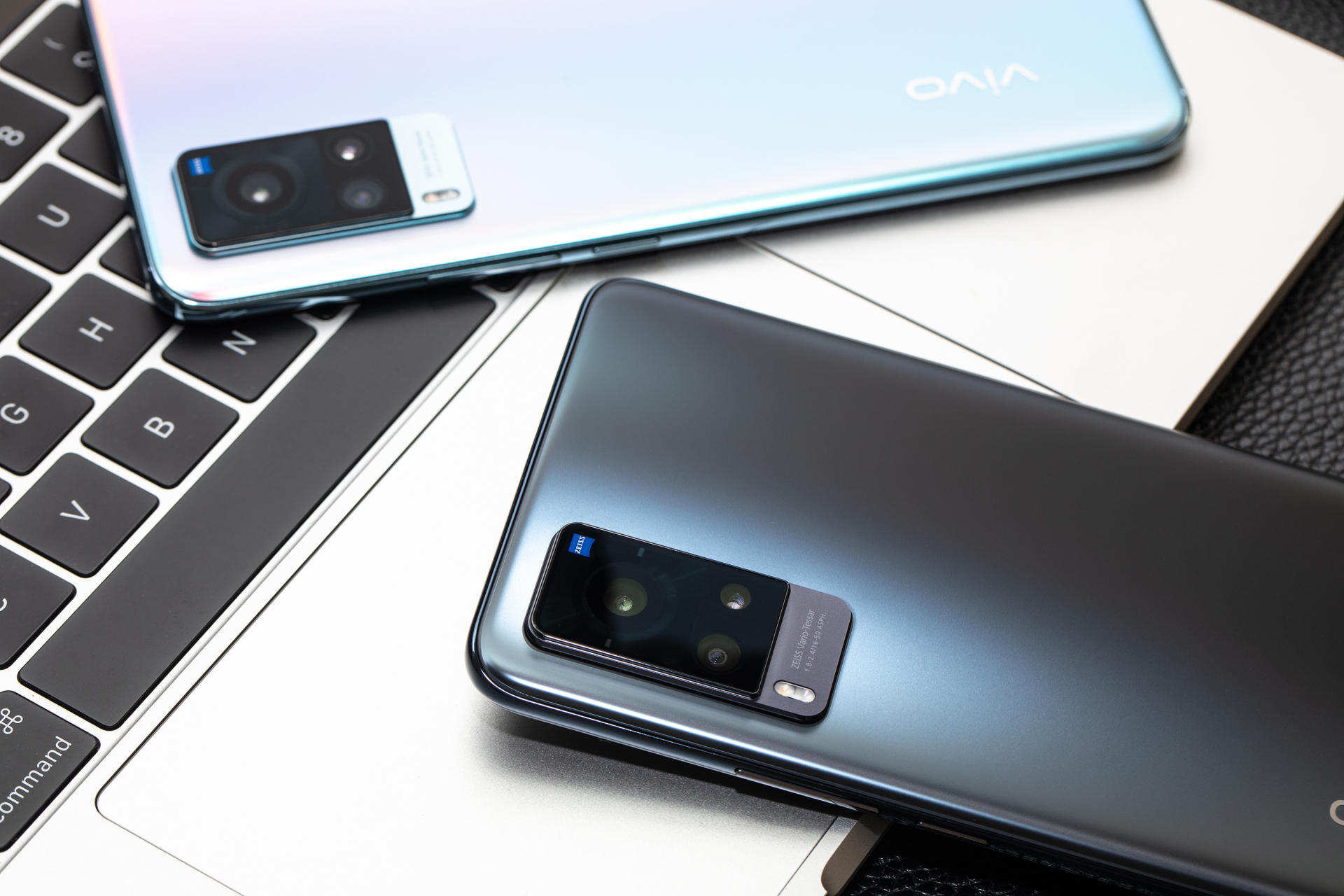 开售首日全线夺冠vivox60当选新一代旗舰销量王