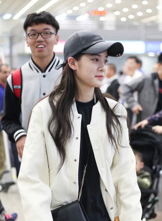潮流合伙人:欧阳娜娜再引热议,叫陈伟霆爸爸,陈伟霆反应好真实