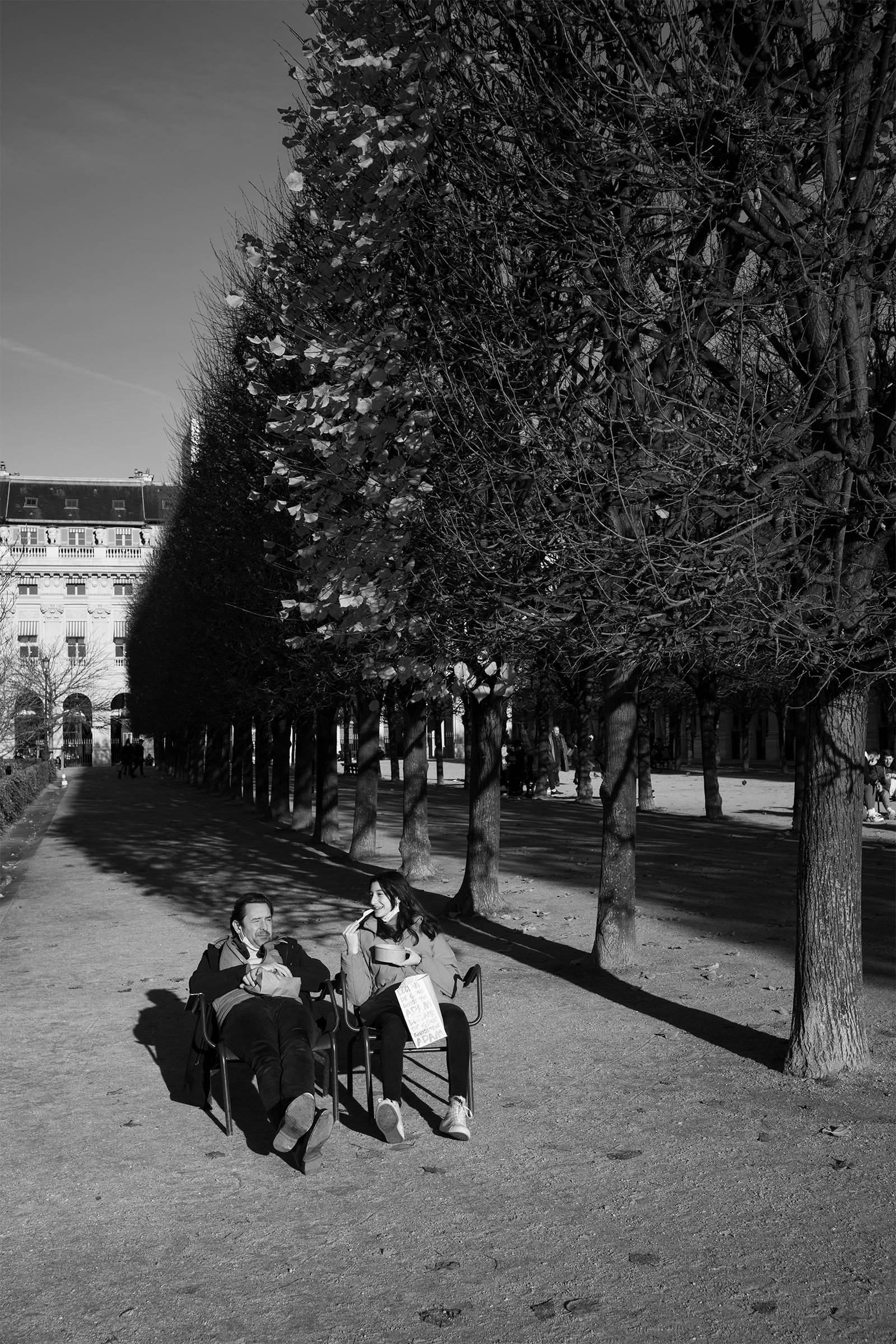 香港中国旅游签约摄影师吕金河：巴黎著名网红打卡地“皇家宫殿”的黑白影调
