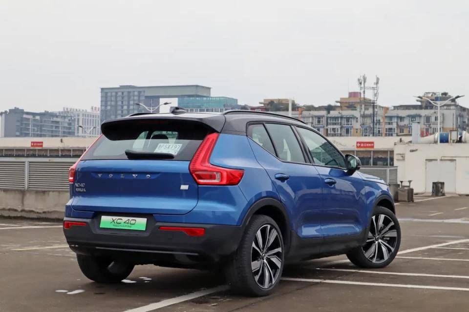 试驾沃尔沃xc40纯电版永远不要小看人畜无害的家伙