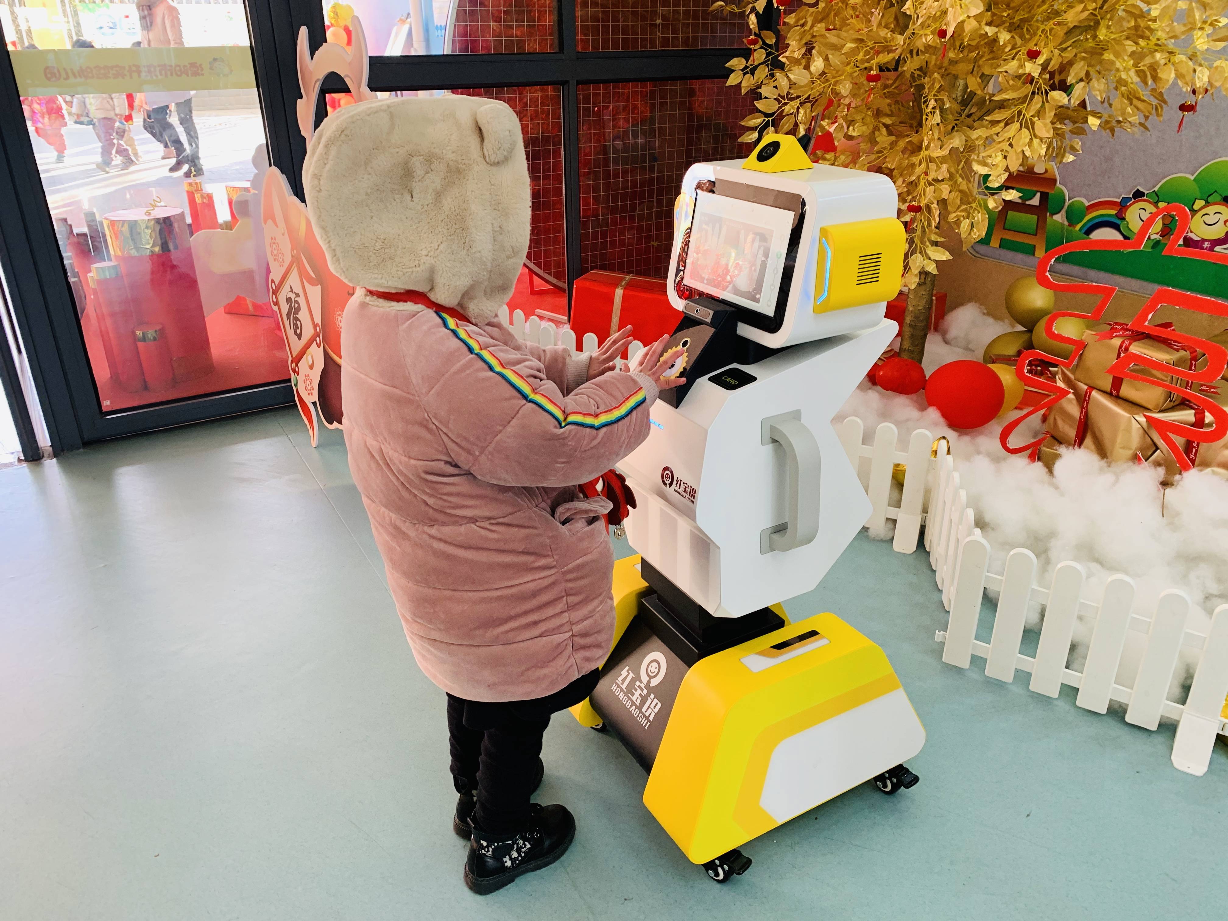 近百所幼儿园引进智能晨检机器人,给娃娃们过个安全健康年