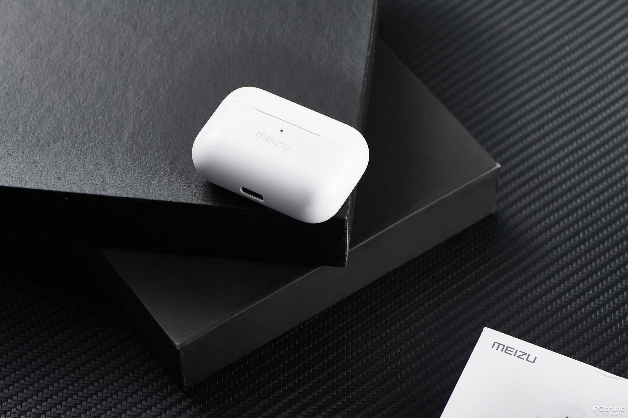 魅族poppro无线降噪耳机极简设计轻薄上阵