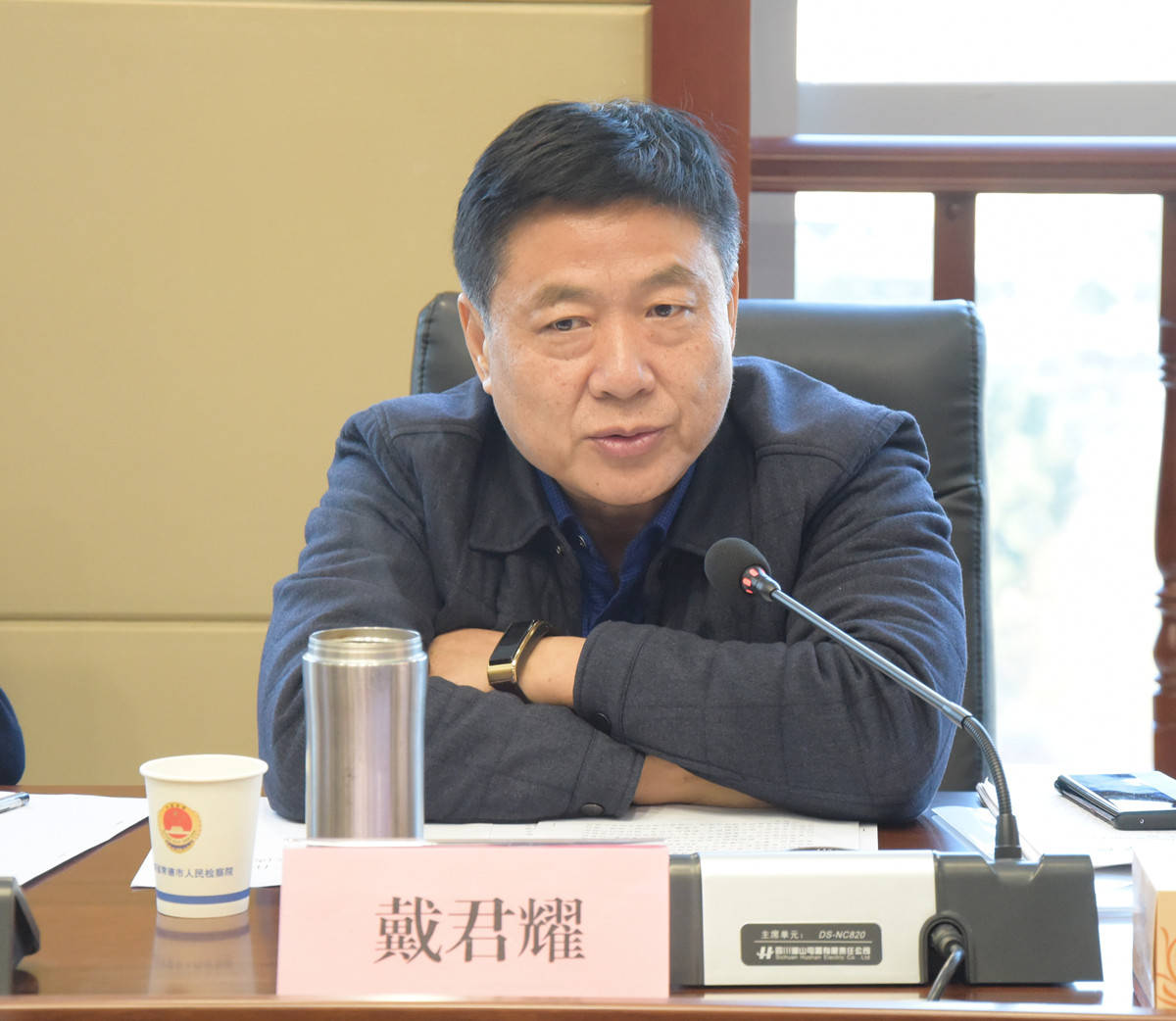 熊春明征求驻常人大代表意见