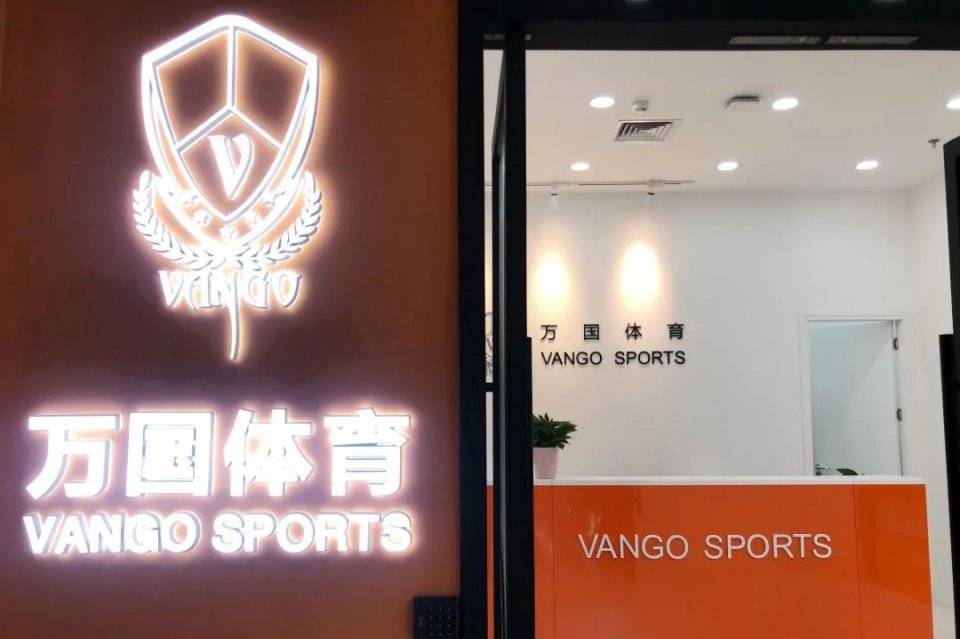 100只猫咪来佛山东平保利开启2021