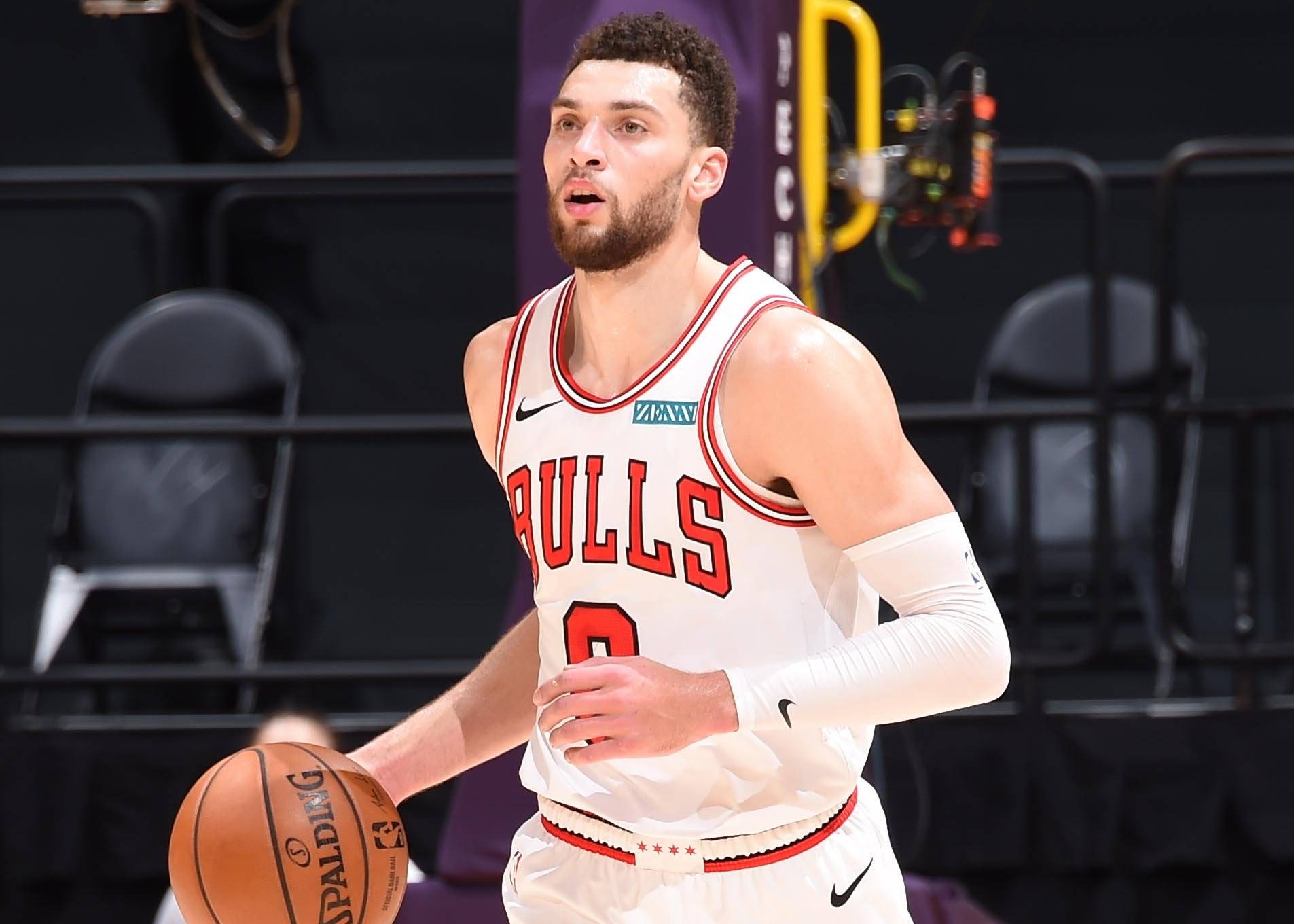 原创新生代空砍王多项数据比肩乔丹或队史纪录球队却惨遭4连败