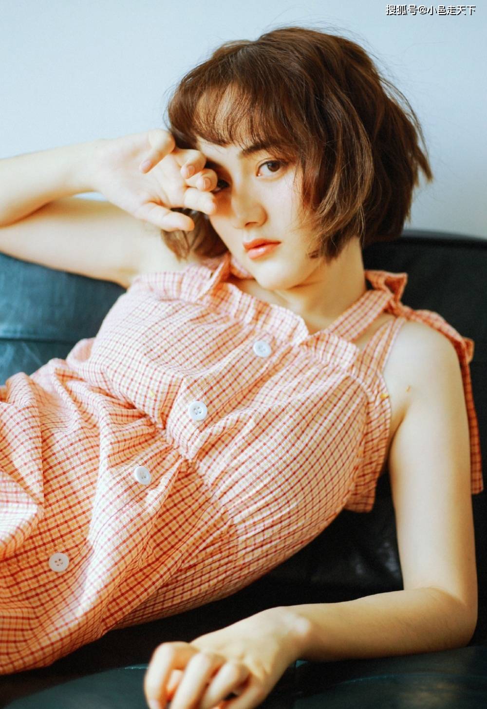 4俏皮可爱帅气少女私房嘟嘴写真