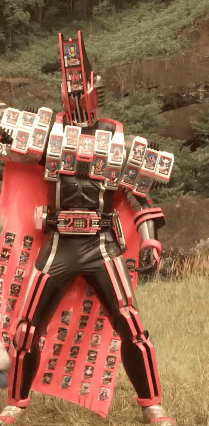 身上挂几百张卡片,这是要当游戏王吗?_手机搜狐网