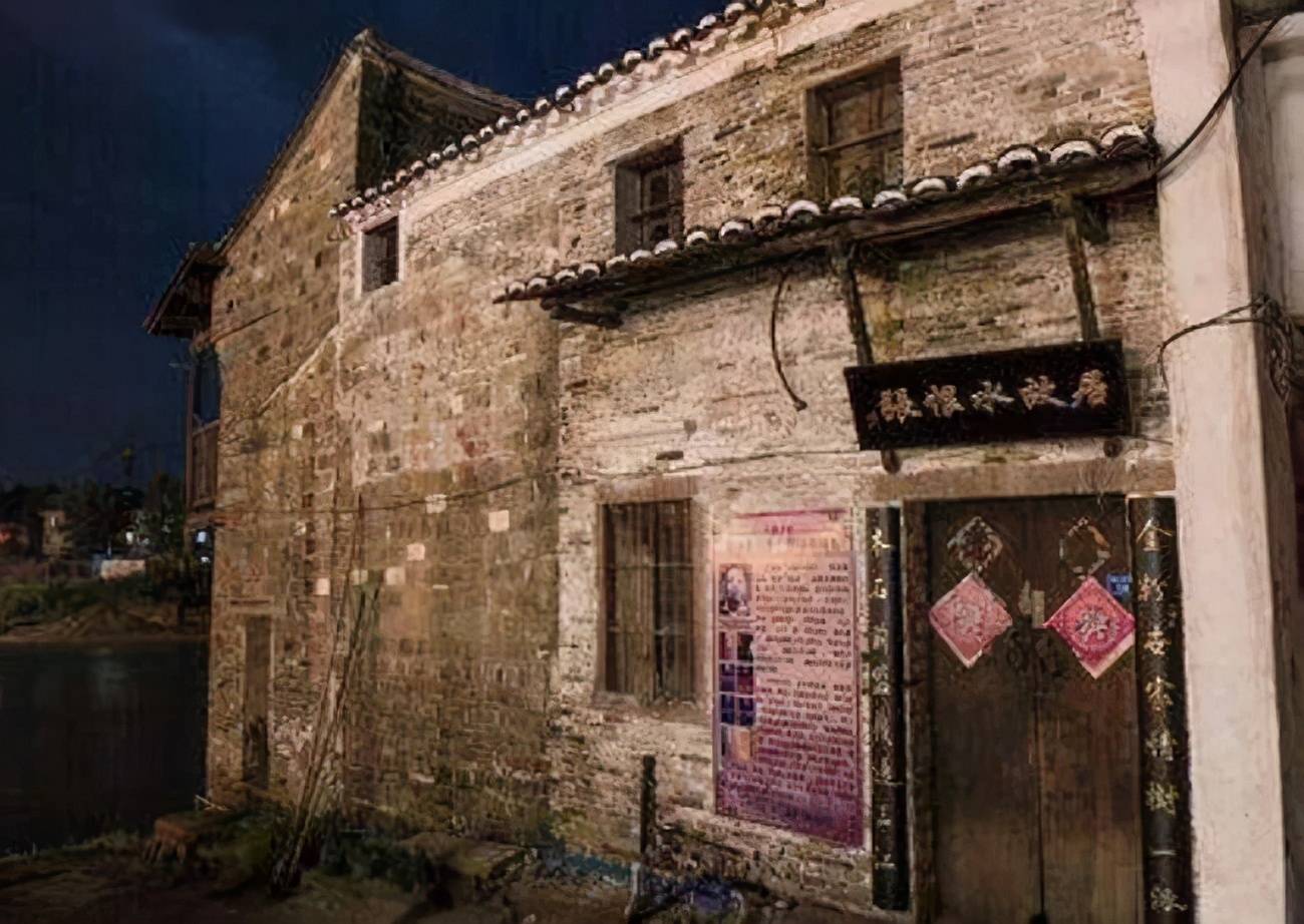 张恨水故居张恨水的再次出轨得到了原配徐文淑的谅解,却让胡秋霞很是