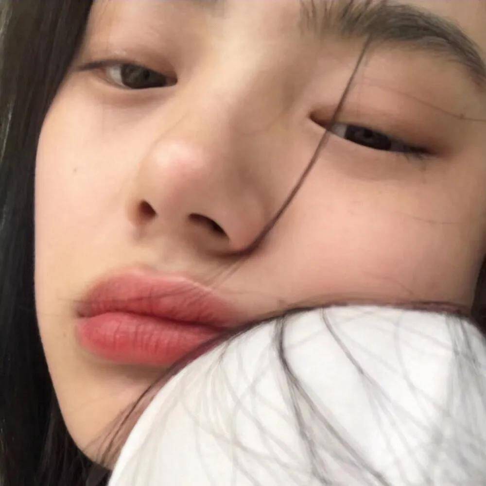 又纯又欲的女头绿茶女头超可爱的发圈文案