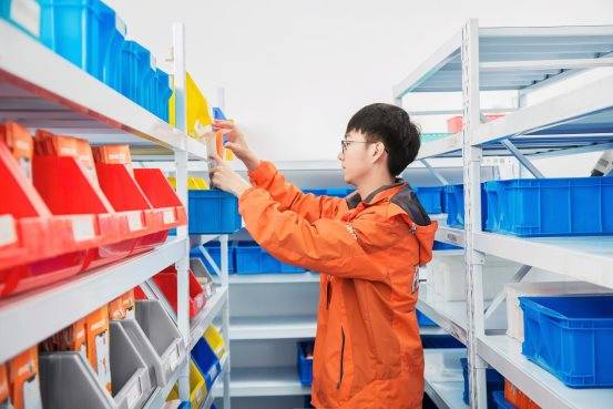 “一物一码”全面推行,闪修侠配件品质持续升级