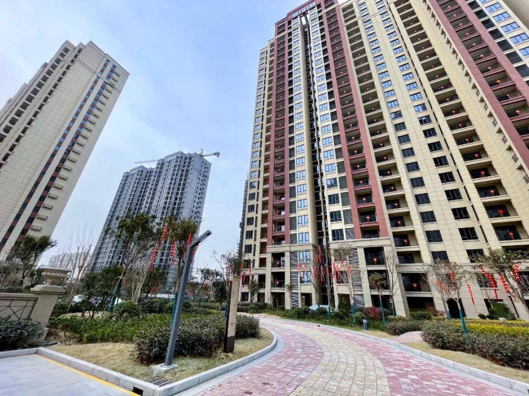 商丘丽都城交房如何把业主逼崩溃直击现场带你了解真实状况