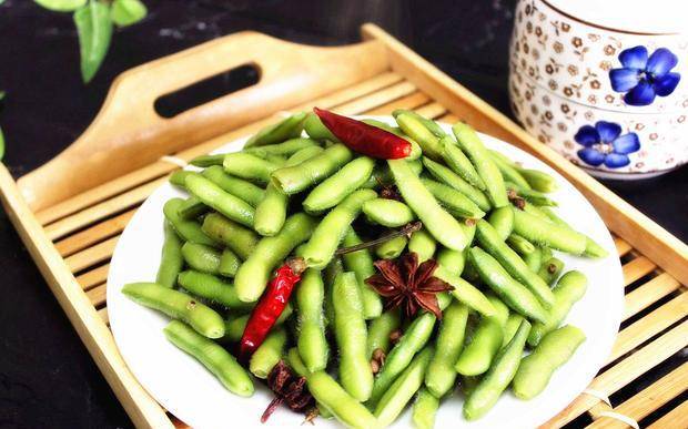 为啥要少吃毛豆 b764ec03c768434d916443839ef23f17.jpeg