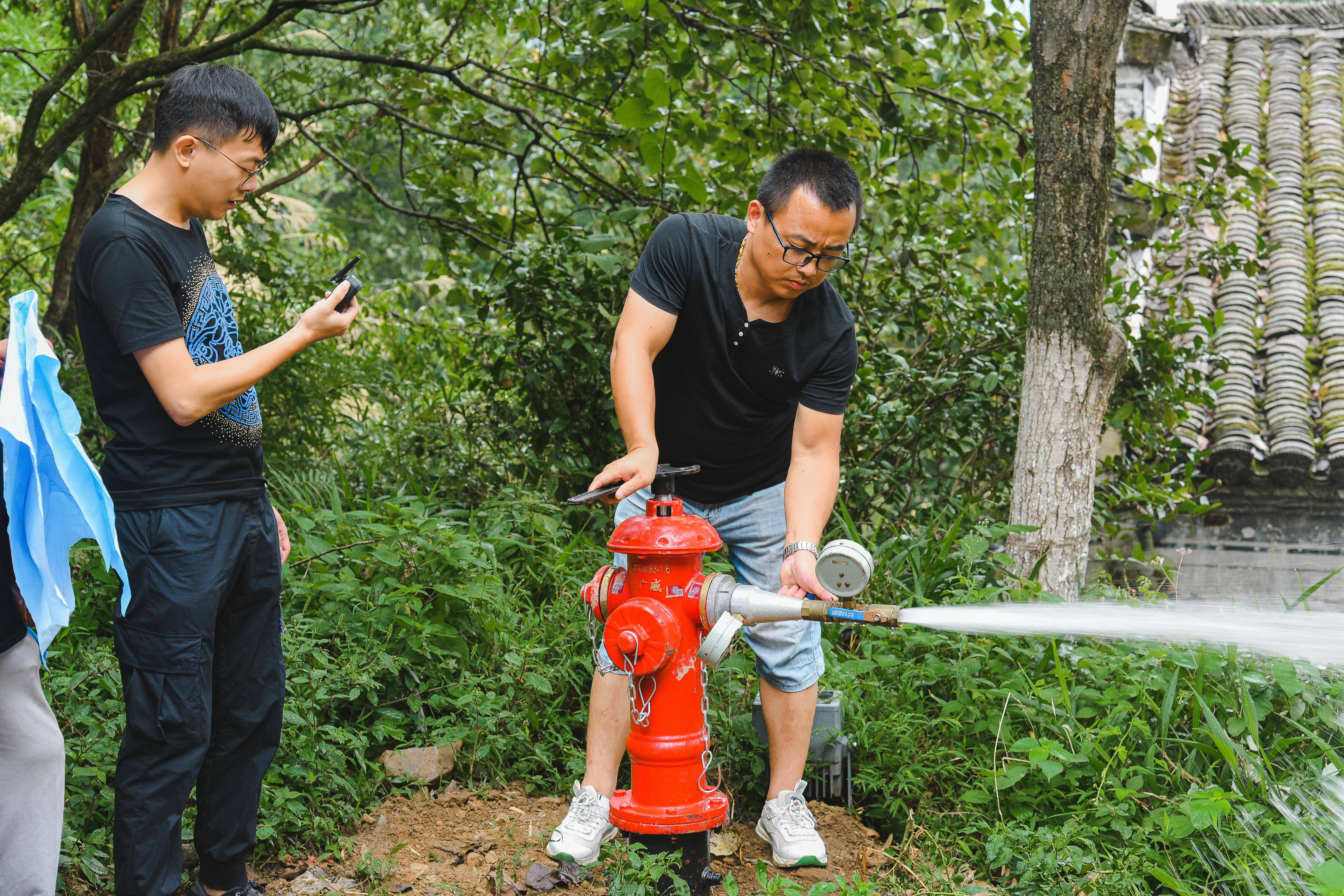 婺源消防与景区联手，筑牢古村“防火墙”