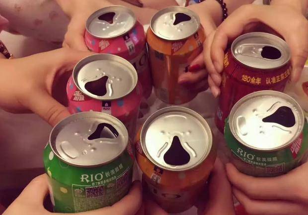 吃火锅最解辣的5种饮料,矿泉水最靠后,终于知道为啥喝完更辣了