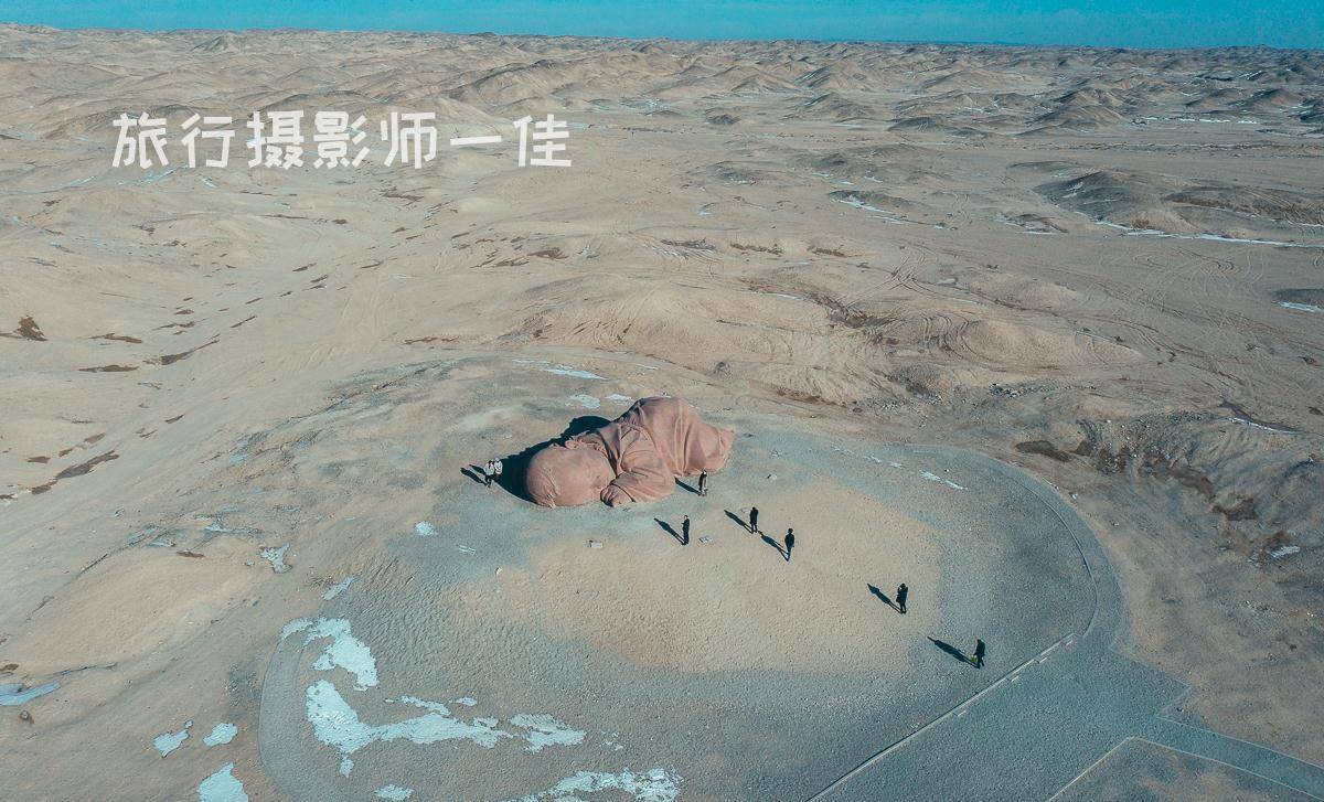 甘肃沙漠发现“巨婴”，被称为大地之子，名字含义后让人泪目