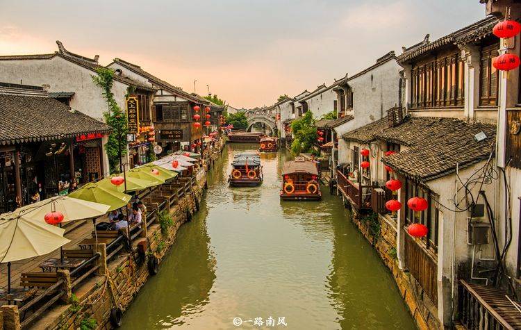 江苏最长的旅游街，位于苏州，走完全程要一小时！