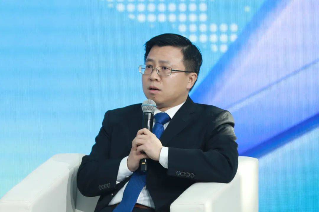 北京大学中外人文交流研究基地主任王栋认为:拜登政府就任后,在人文