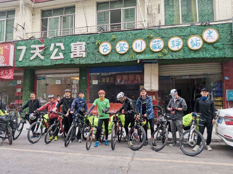 2021年4月骑行川藏线组队指南-4月骑行318约伴队伍合集-成都飞登川藏驿站