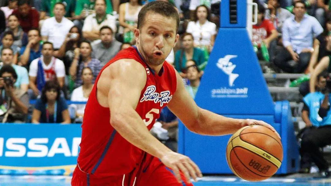 最强178告别联盟!有这样的娇妻,我早就退役了_巴里亚