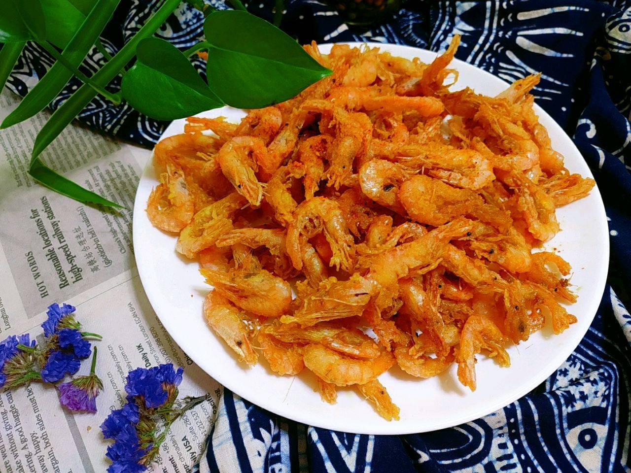 【香酥炸虾】的做法+配方,不但酥脆可口还更加补钙营养!