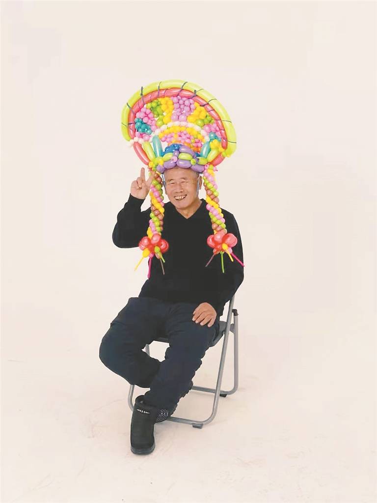 花样气球爷爷吴德山的斑斓网事