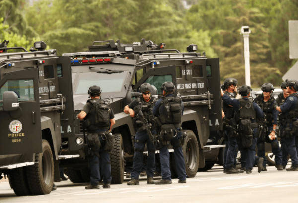 美国swat小队的成立背景和契机谈