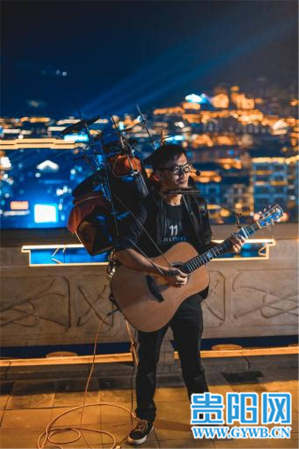 一个人就是一个乐队贵州80后音乐达人罗应星获央视点赞