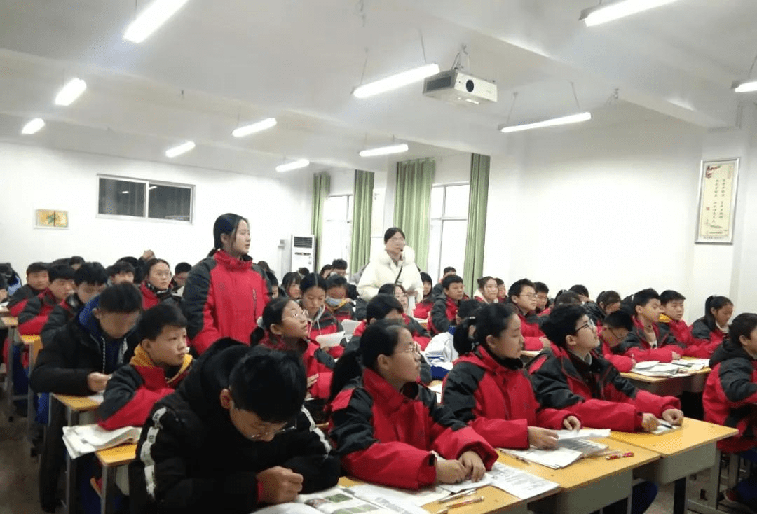 滕州市北辛中学善国校区开展期末复习示范课活动_针对性