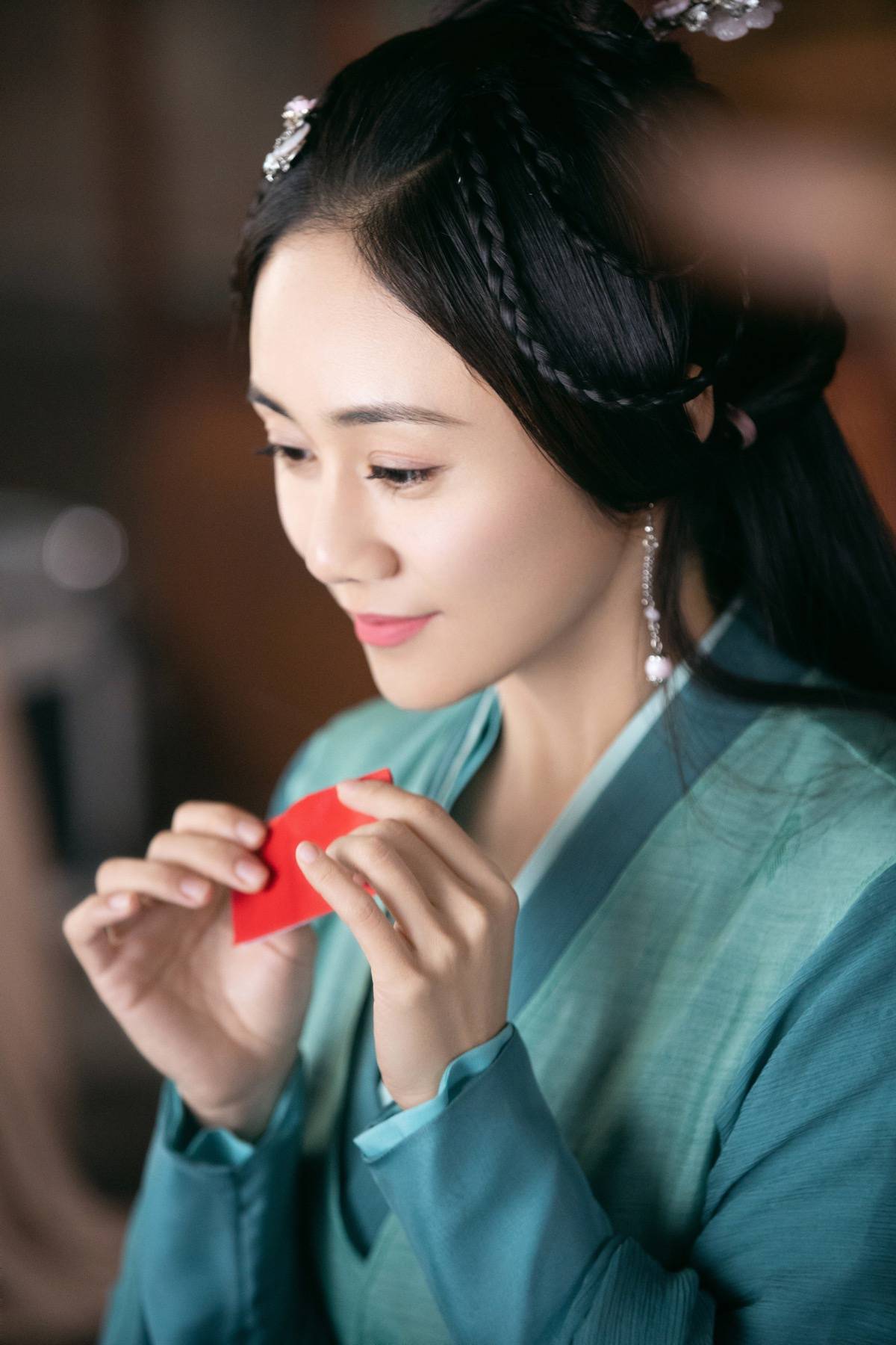 心悦了!刘芸《上阳赋》剧照一颦一笑好美