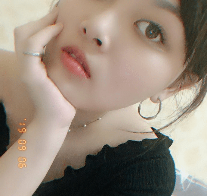 23岁杭漂姑娘,去冰洛洛七分甜,不被爱的一生太让人心疼