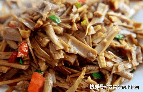 竹笋炒肉要过水吗 937d20ef92944949823571461fb2e6cb.png