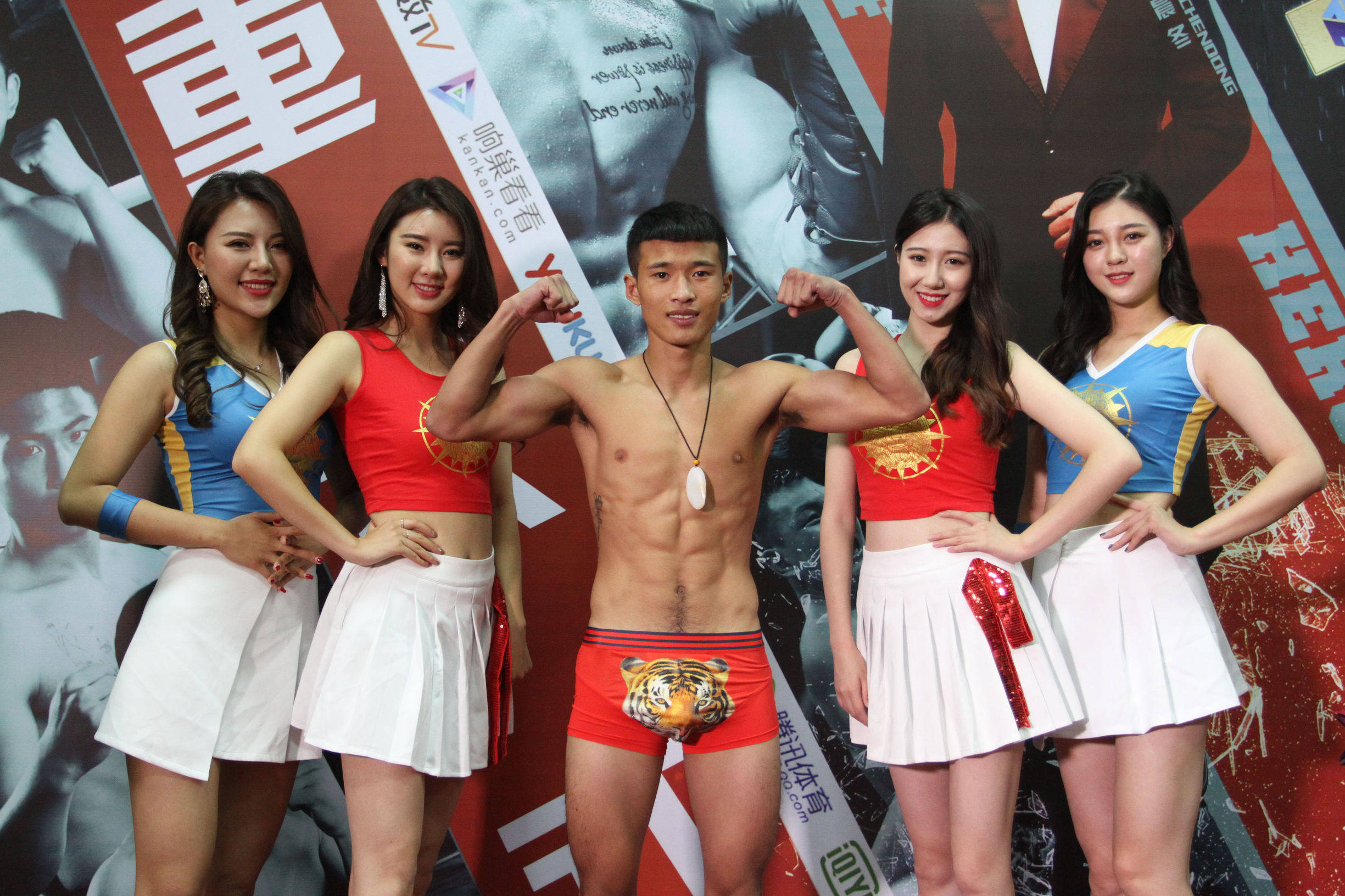 格斗系排行_《精灵宝可梦》中这些格斗系精灵曾都是大热门!