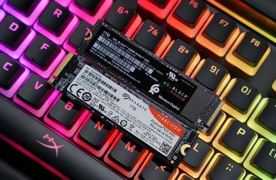 本体|2K必选的PCIe4.0固态 WD_BLACK SN850