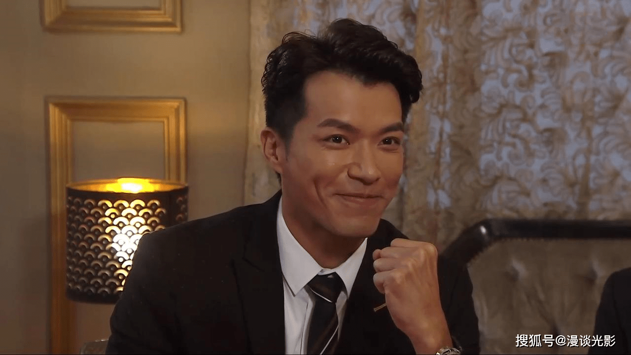 《爱回家》第1127集:好爸bar面临结业危机,许家杰逆袭成为主角