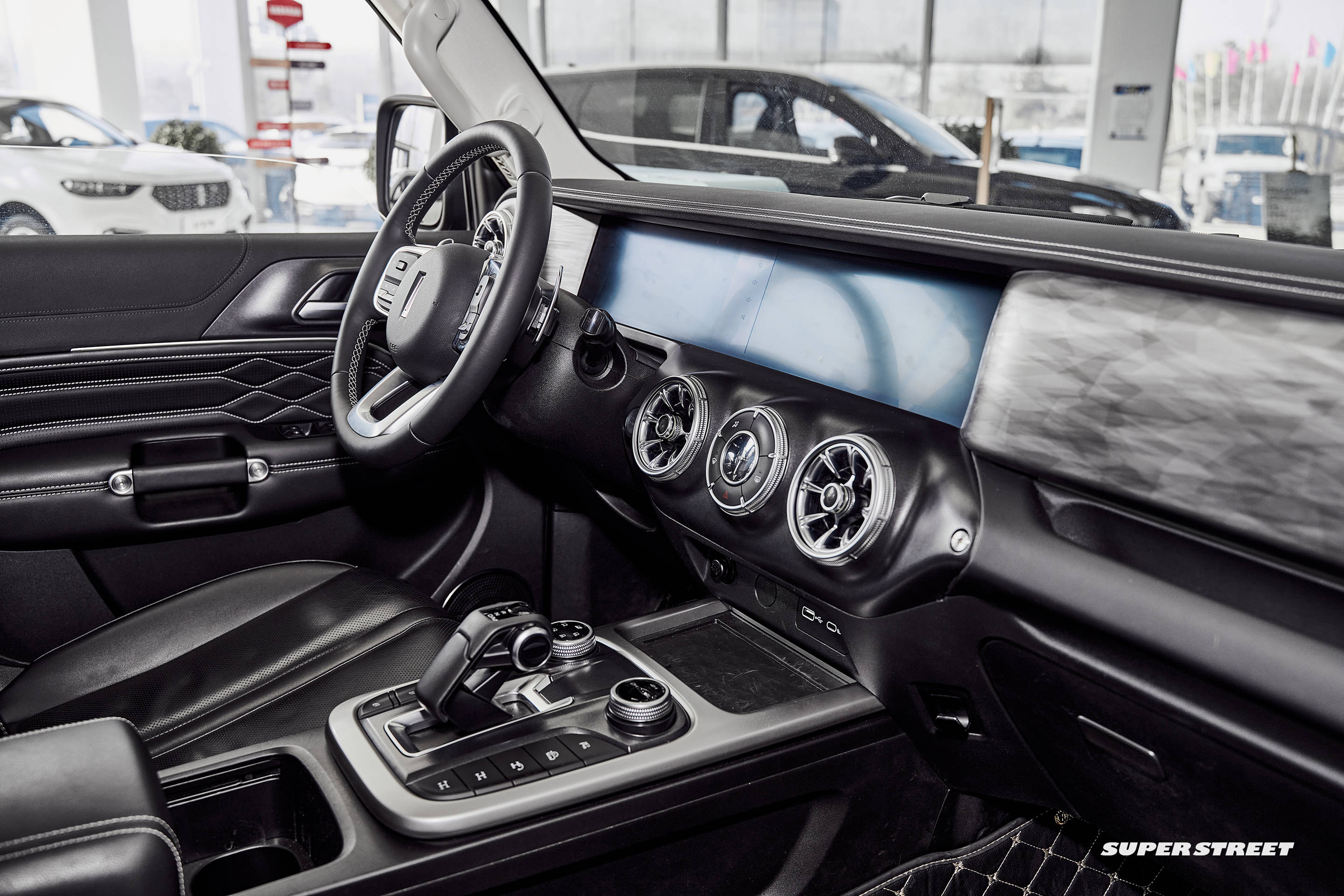 探店拍车wey国之陆地武器坦克300