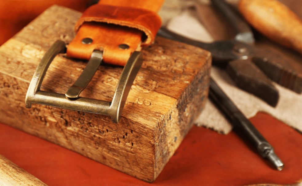 农村集市上现割的牛皮带,为什么那么多人喜欢?是真的吗?_手机搜狐网