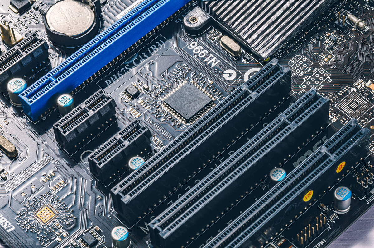 例如 显示驱动芯片,wifi芯片,电源管理芯片和 功率半导体当下,中国