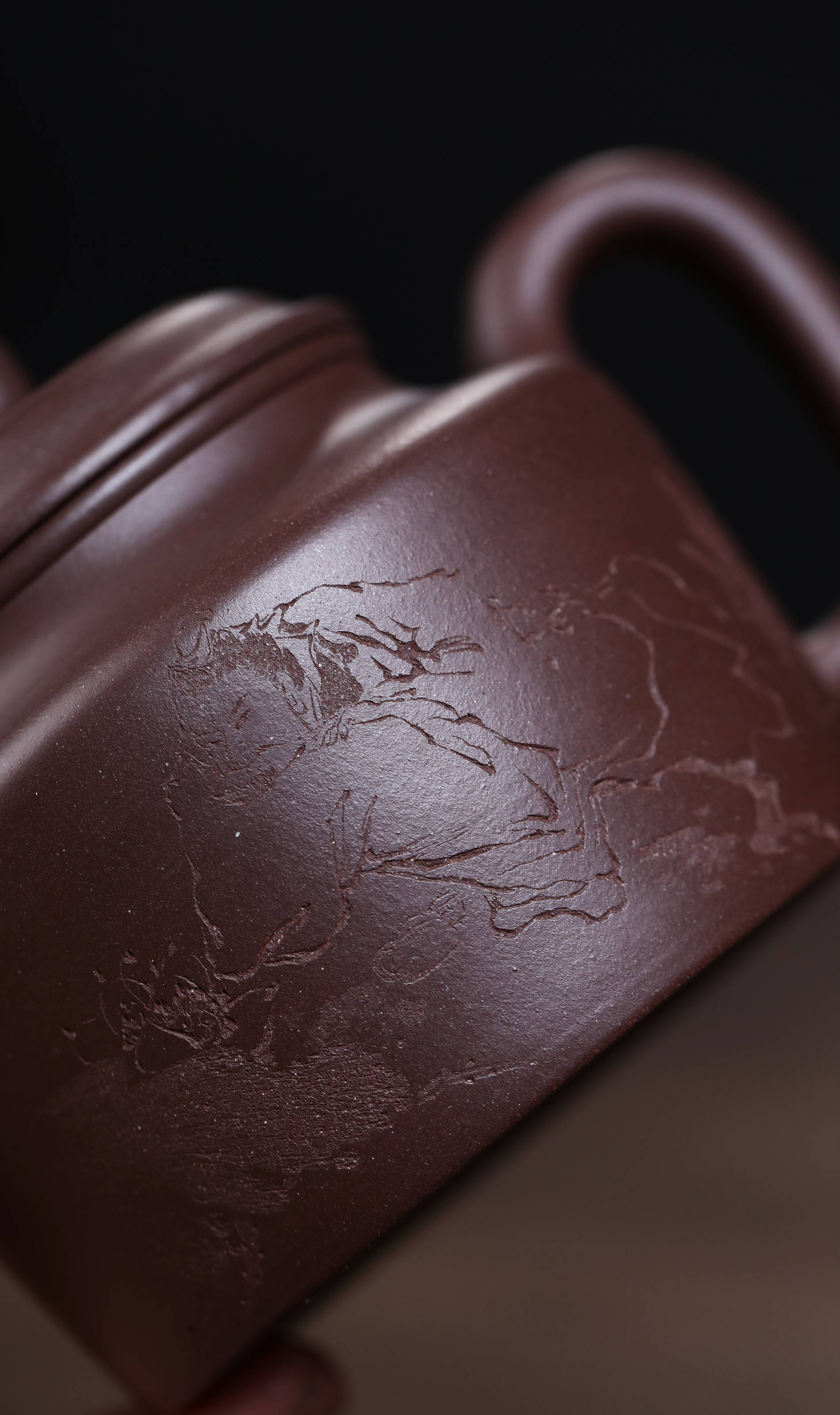 紫砂陶刻大师有好几位,看看钱一清的作品算不算大师级?