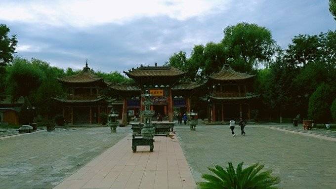 石家庄有一座重要的寺庙，还是“中国十大名寺”之一，游客却不多